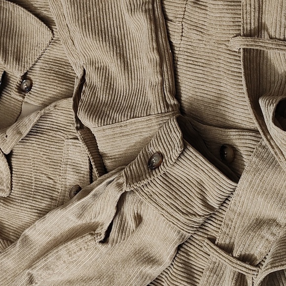 Stylish Tan Corduroy Utility Jacket - Picture 8 of 9